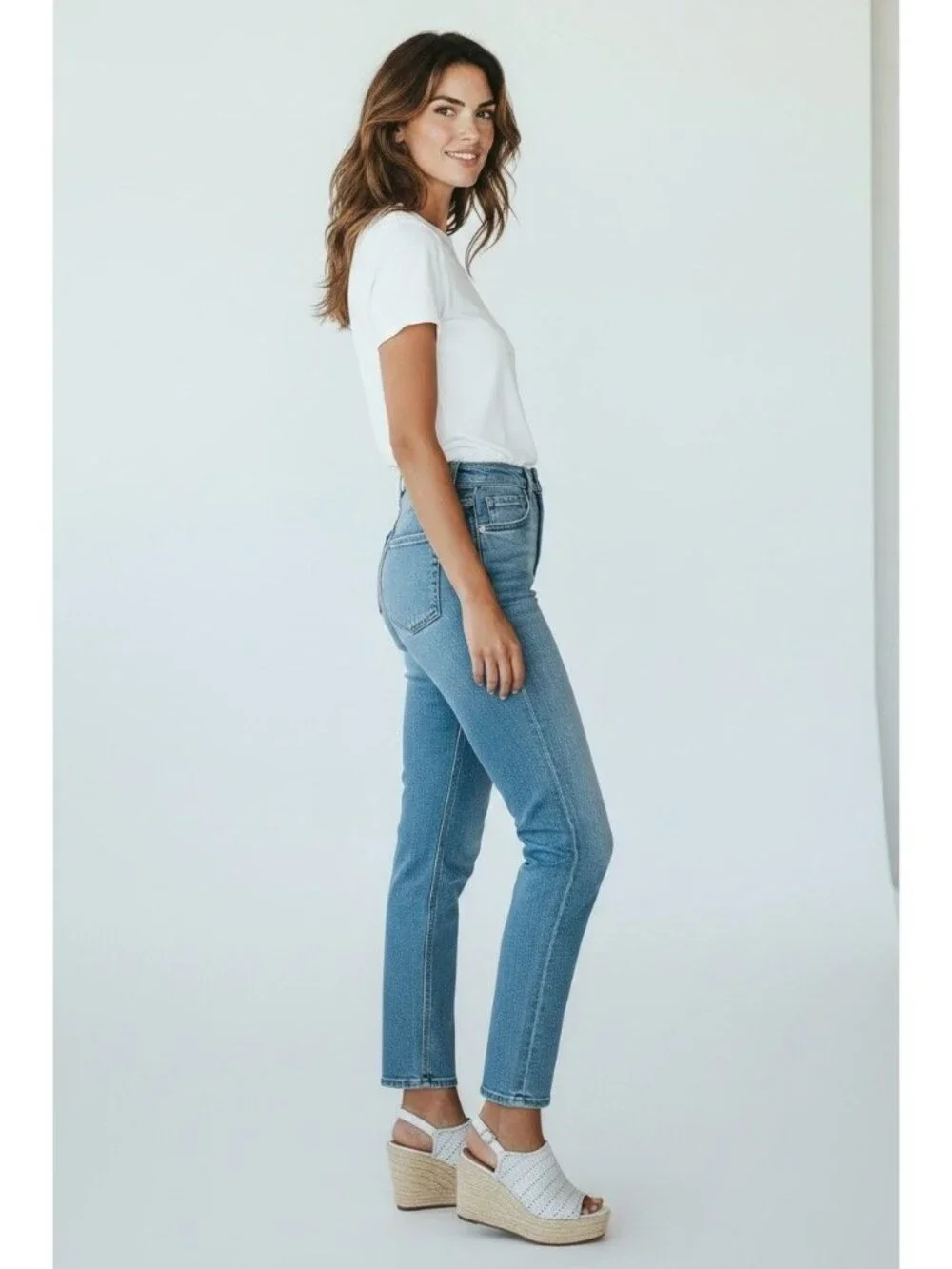 Vintage Foundry Leather Cynthia Wedge White Size 10 New in Box